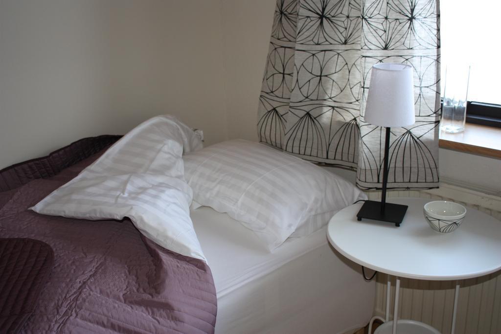 Guesthouse Gimbur Reykjarholl Δωμάτιο φωτογραφία